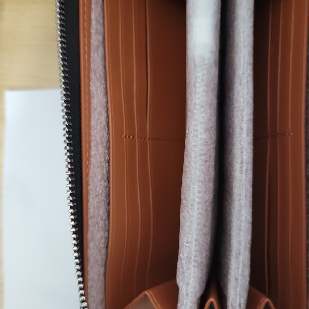 Disney X Coach Accordion Zip Wallet In Regenerative Leather With Mickey NWT - Picture 4 of 6